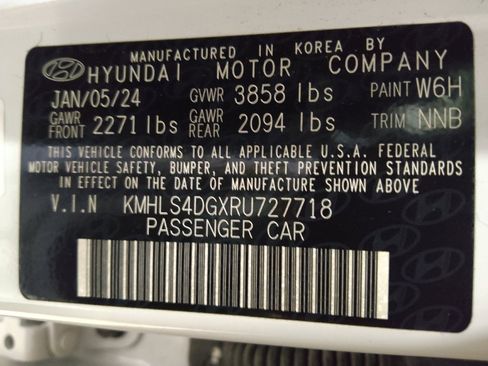 Used 2024 Hyundai Elantra SEL w/ Convenience Package FWD image 33
