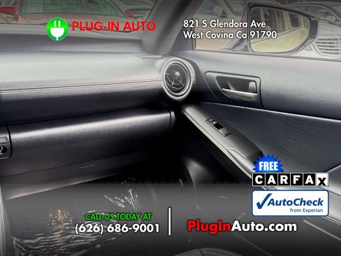 Used 2023 Lexus IS 350 F Sport w/ Navigation Package RWD image 17