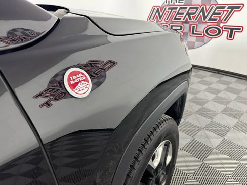 Used 2018 Jeep Compass Trailhawk w/ Leather Interior Group image 34