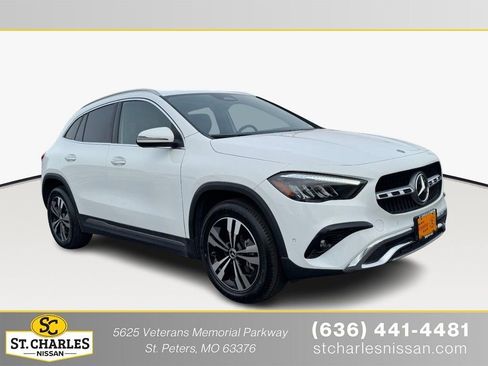 Used 2025 Mercedes-Benz GLA 250 4MATIC image 1