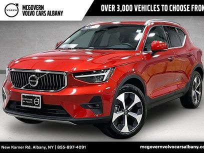 Certified 2025 Volvo XC40 B5 Plus