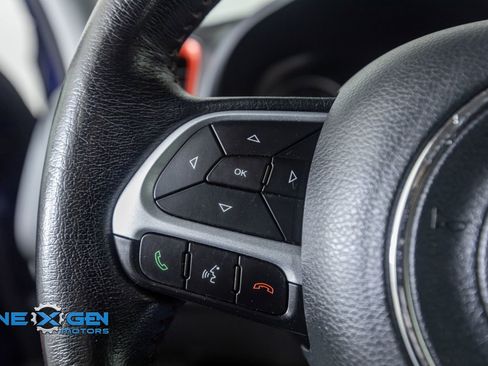 Used 2020 Jeep Renegade Trailhawk w/ Cold Weather Group image 14