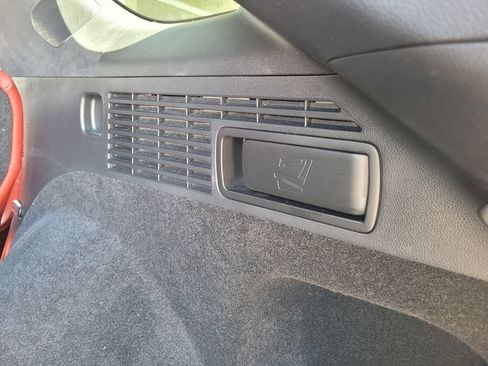 Used 2024 Genesis GV70 3.5T AWD/4WD image 33