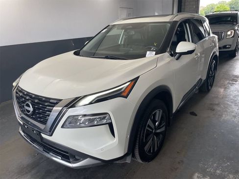 Used 2023 Nissan Rogue Platinum w/ Platinum Premium Package AWD/4WD image 3