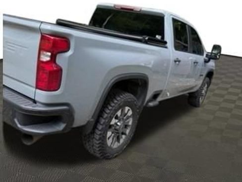 Used 2024 Chevrolet Silverado 2500 Custom w/ Custom Value Package AWD/4WD image 7