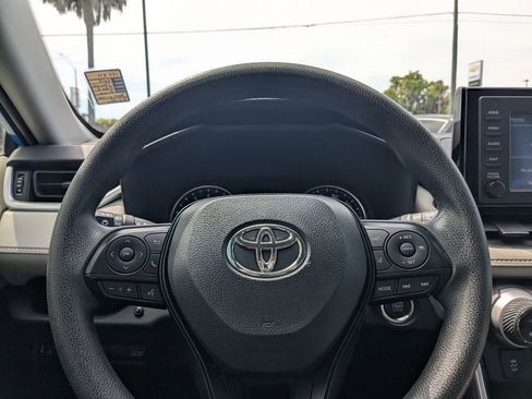 Used 2019 Toyota RAV4 XLE w/ Convenience Package image 24