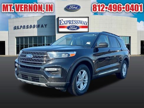 Used 2024 Ford Explorer XLT w/ Equipment Group 202A image 1