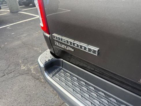 Used 2022 RAM 1500 Big Horn AWD/4WD image 45