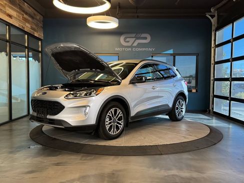 Used 2020 Ford Escape SEL AWD/4WD image 24