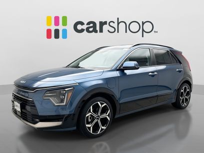 Used 2023 Kia Niro SX Touring