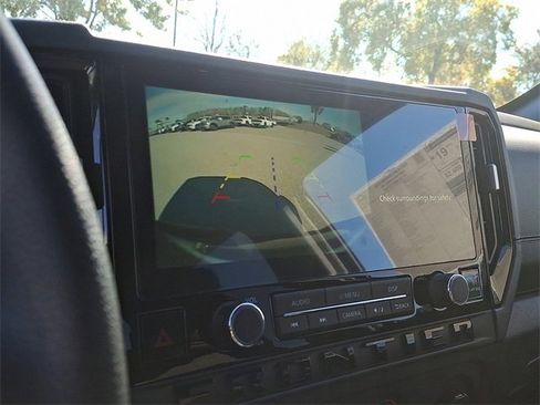 New 2026 Nissan Frontier SV w/ Tow Package image 4