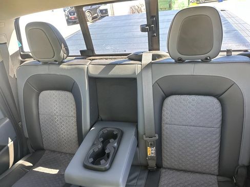 Used 2016 Chevrolet Colorado Z71 RWD image 47