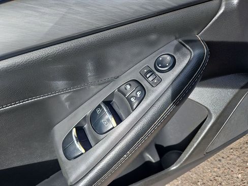 Used 2018 Nissan Maxima 3.5 SV image 14