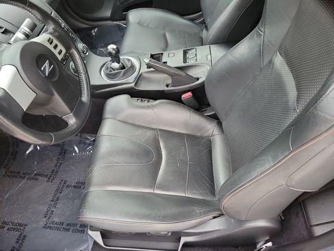 Used 2005 Nissan 350Z Grand Touring image 21