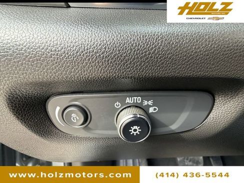 Certified 2023 Chevrolet Traverse LT image 17