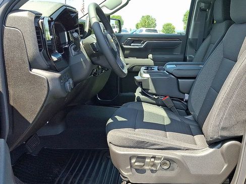 New 2026 Chevrolet Silverado 1500 LT AWD/4WD image 9