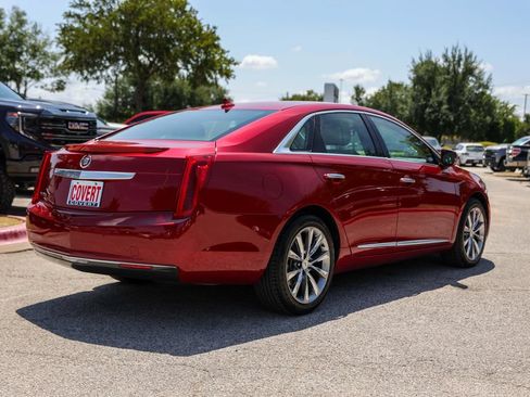 Used 2013 Cadillac XTS FWD image 4