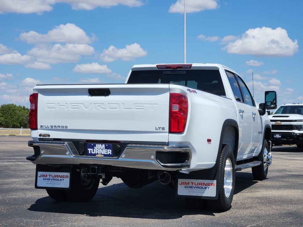 New 2026 Chevrolet Silverado 3500 LTZ w/ LTZ Plus Package AWD/4WD image 3