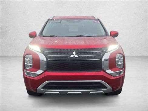 Used 2023 Mitsubishi Outlander SEL image 2