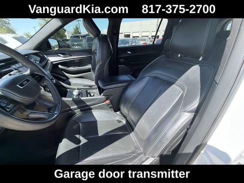 Used 2023 Jeep Grand Cherokee L Overland AWD/4WD image 15