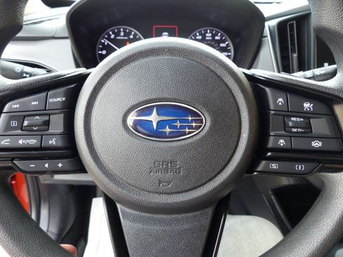 Used 2024 Subaru Crosstrek 2.0i Premium AWD/4WD image 17