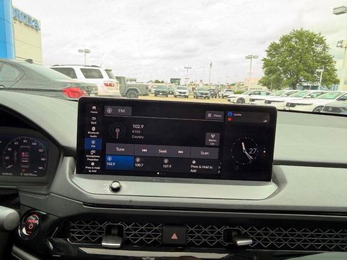Used 2023 Honda Accord Sport image 14