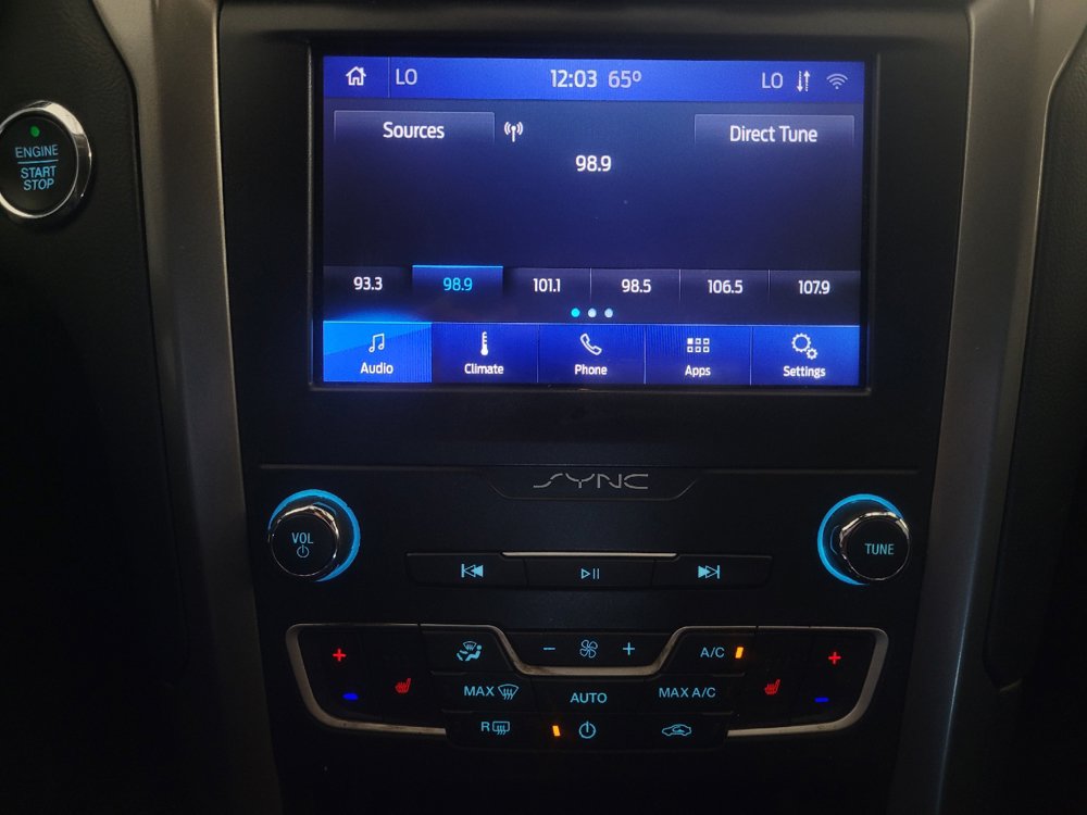 Used 2020 Ford Fusion SEL FWD image 25