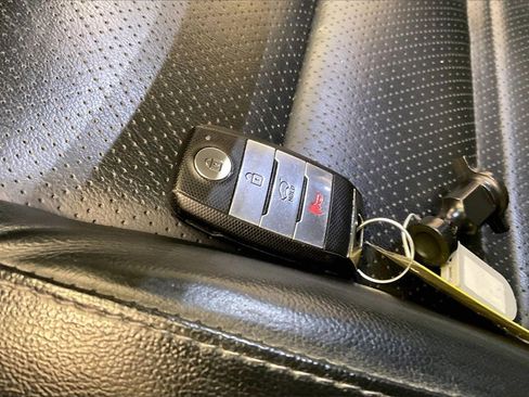 Used 2020 Kia Sorento EX image 9