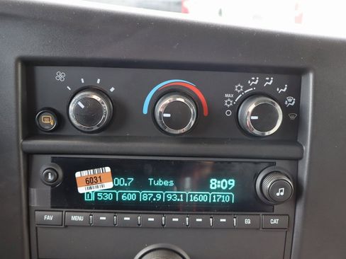 New 2025 Chevrolet Express 2500 w/ Driver Convenience Package image 14