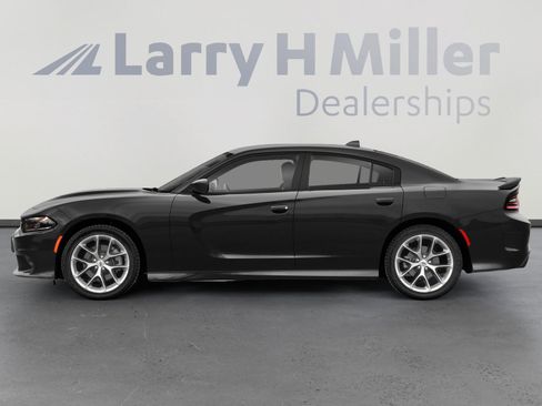 Used 2022 Dodge Charger GT w/ Plus Group RWD image 3