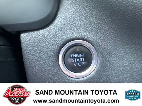 Used 2024 Toyota Tundra Limited AWD/4WD image 17