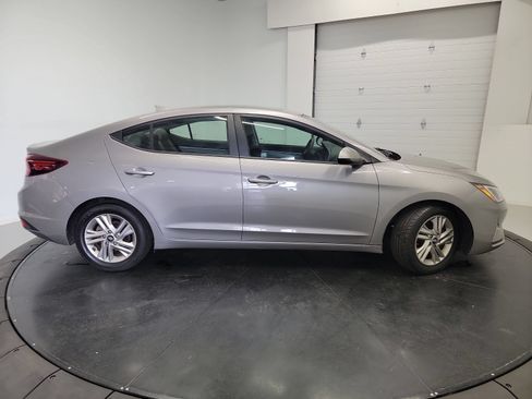 Used 2020 Hyundai Elantra SEL w/ Cargo Package (C1) FWD image 11