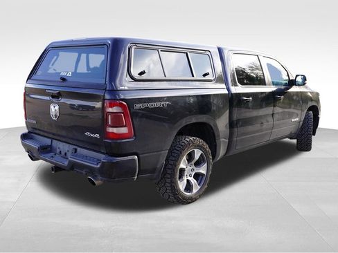 Used 2023 RAM 1500 Laramie AWD/4WD image 3