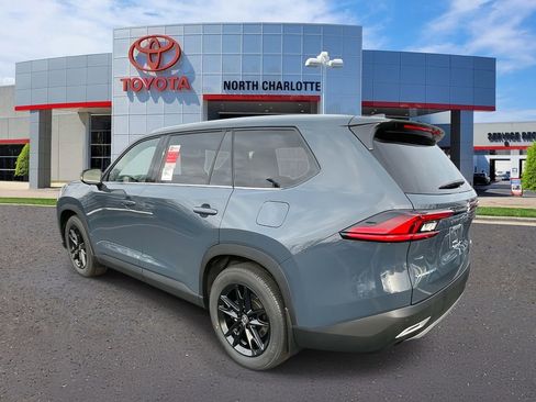 New 2026 Toyota Grand Highlander AWD Hybrid image 8