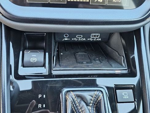 Certified 2025 Subaru Outback Wilderness w/ Wilderness Package image 28