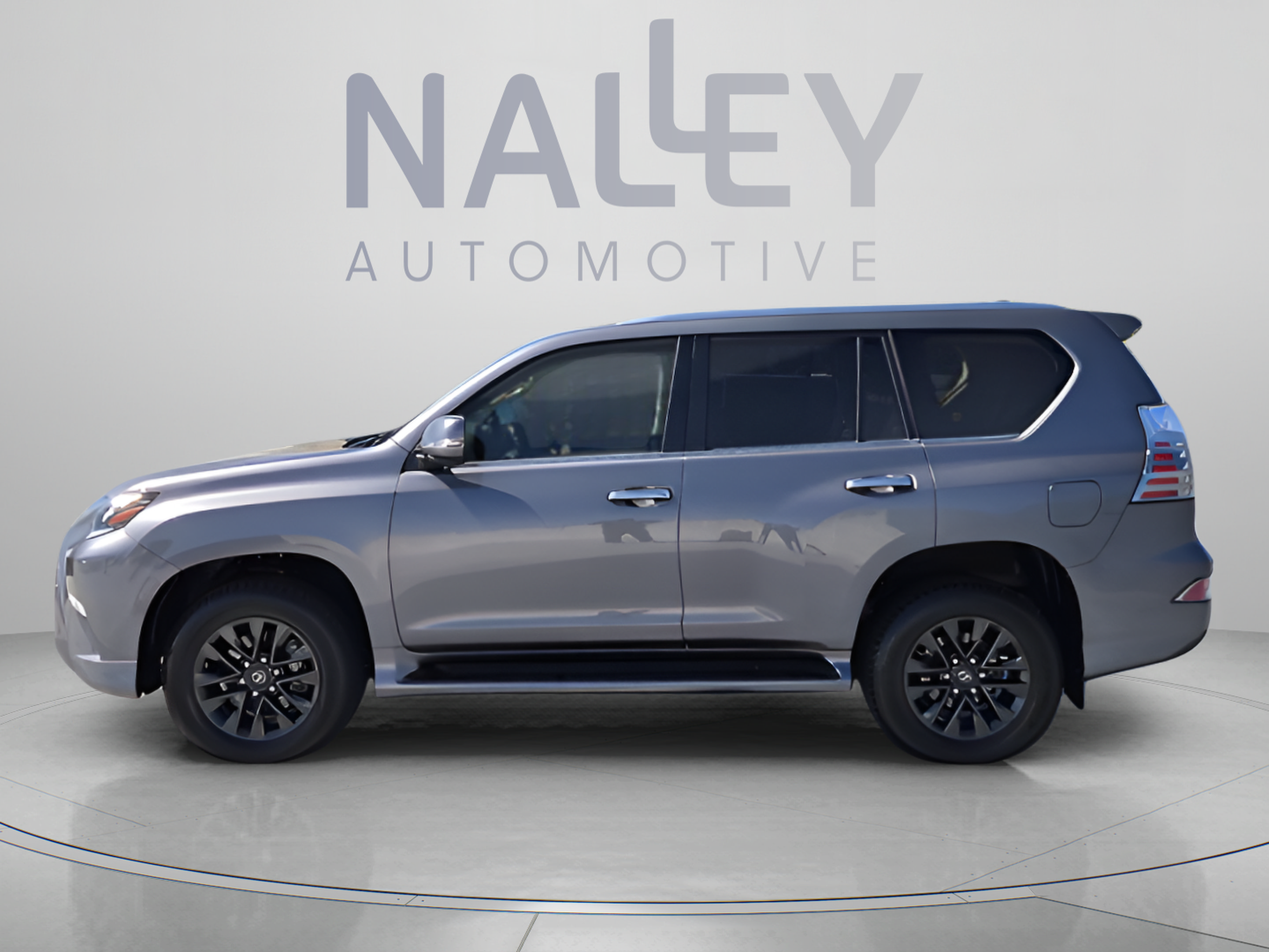 Used 2023 Lexus GX 460 Premium AWD/4WD image 2