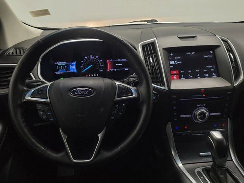 Used 2017 Ford Edge Titanium w/ Equipment Group 301A FWD image 22