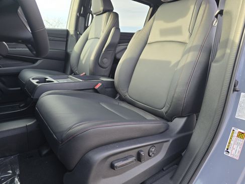 New 2026 Honda Odyssey Sport-L image 23