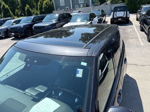 Used 2020 Land Rover Range Rover HSE AWD/4WD image 3