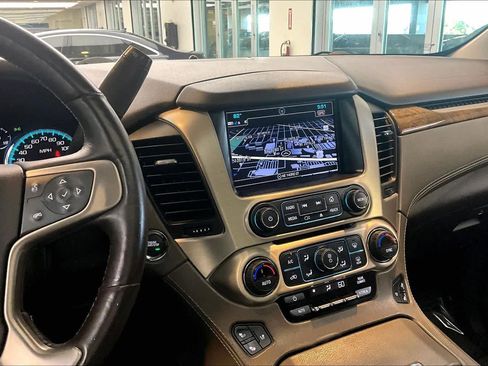 Used 2017 GMC Yukon Denali w/ Open Road Package image 6