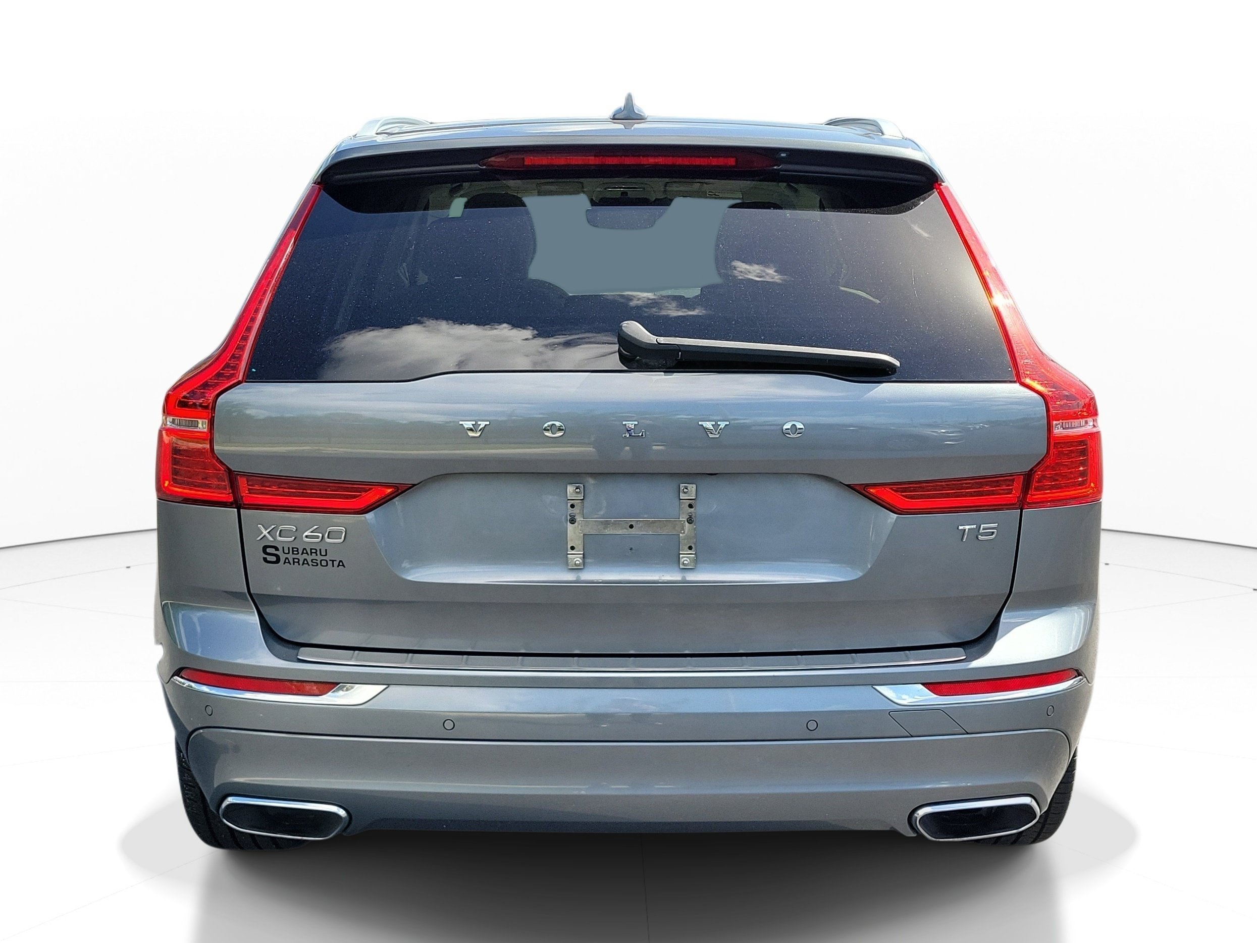 Used 2021 Volvo XC60 T5 Inscription w/ Protection Package Premier FWD image 5