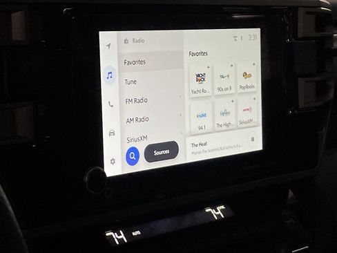 Used 2024 Toyota Tundra SR5 image 11