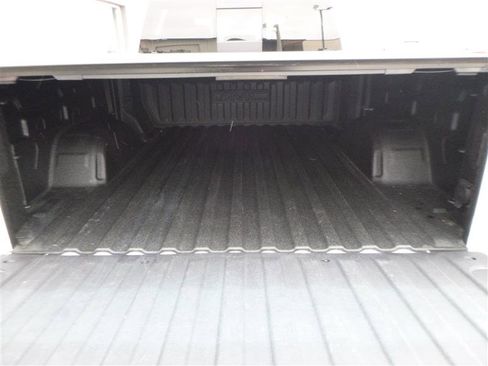 Used 2024 GMC Sierra 1500 Elevation w/ Preferred Package image 23