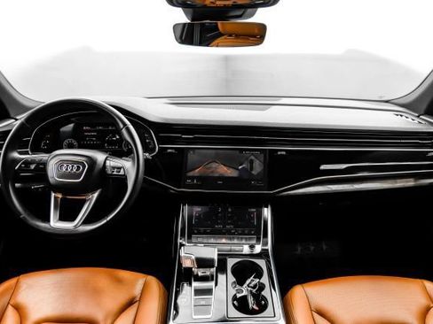 Used 2022 Audi Q8 Premium Plus w/ Premium Plus Package AWD/4WD image 18