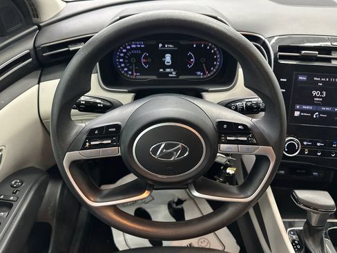 Used 2023 Hyundai Tucson SE FWD image 21