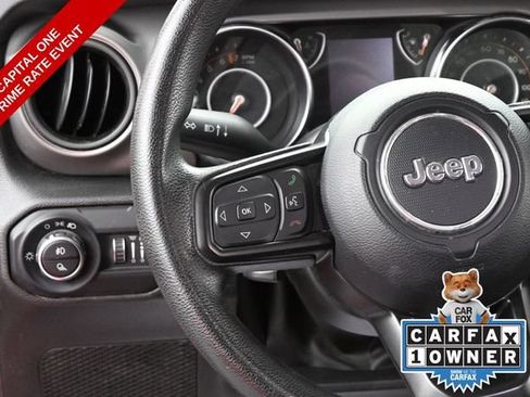 Used 2022 Jeep Gladiator Sport AWD/4WD image 28