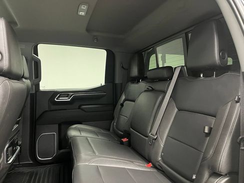 Used 2022 Chevrolet Silverado 1500 LTZ AWD/4WD image 47