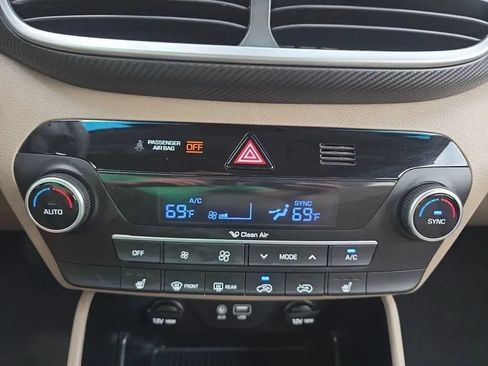 Used 2019 Hyundai Tucson SEL FWD image 31