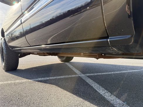 Used 2007 GMC Sierra 1500 SLE w/ Sierra Special Edition image 10