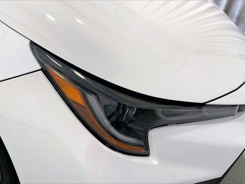 Used 2021 Toyota Corolla SE image 28